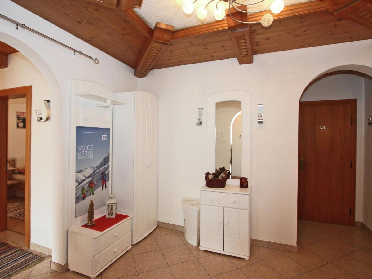 Spacious Apartment In Stumm Tyrol With Balcony Exteriör bild